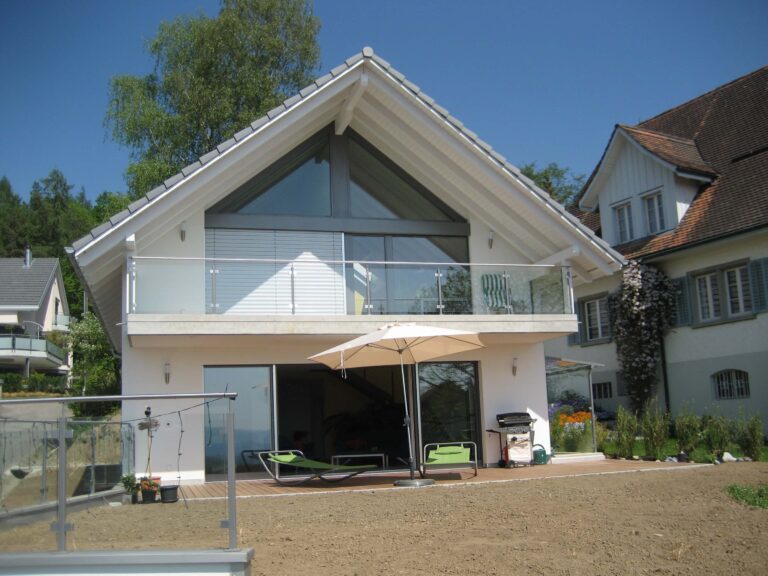 EFH im Weinberg
